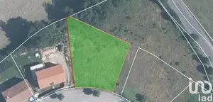 Terrain à bâtir à Thizy-les-Bourgs (69240)