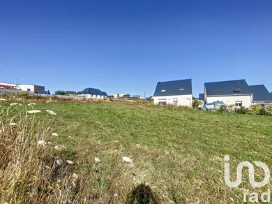 Terrain à bâtir à Baguer-Pican (35120)