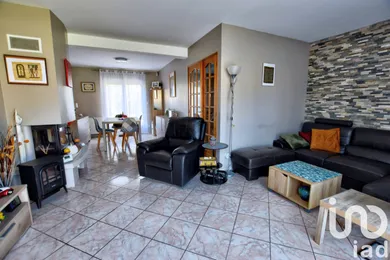 Traditional house at Itteville (91760)