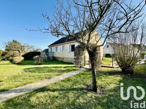 House at Jouy (28300)