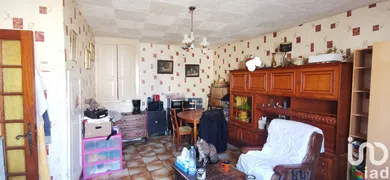 Traditional house at Nesle (80190)