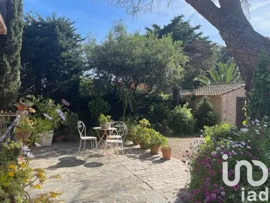 Maison traditionnelle à La Croix-Valmer (83420)