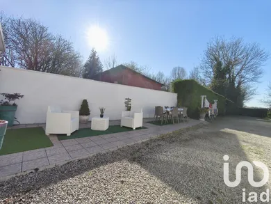 House at Maintenay (62870)