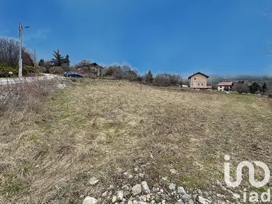 Terrain à bâtir à Valdeblore (06420)