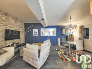 Maison de village à Cuers (83390)