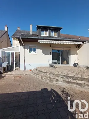 Maison de ville à Saint-Ambroix (18290)