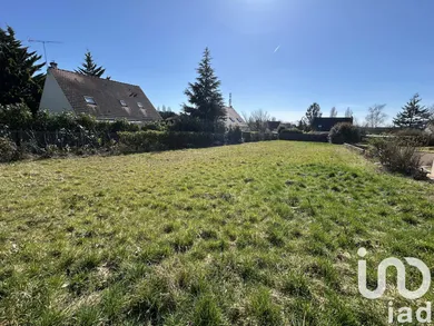 Building plot in Ury (77760)