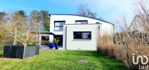 Architectural house at Ploeren (56880)