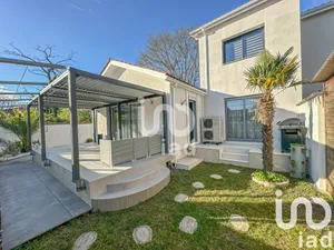 House at Blanquefort (33290)