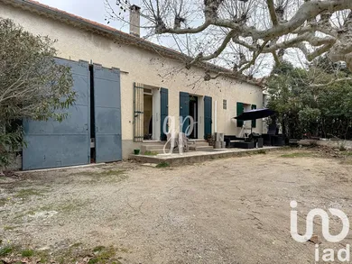 Maison traditionnelle à Taillades (84300)