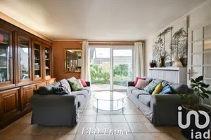 Maison traditionnelle à Beynes (78650)