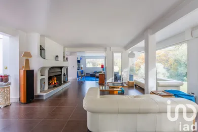 Maison d'architecte à Aix-en-Provence (13540)