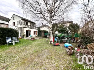 House at Florac (48400)