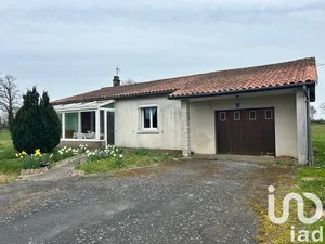 House at Clessé (79350)