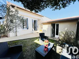 Maison traditionnelle à Rueil-Malmaison (92500)