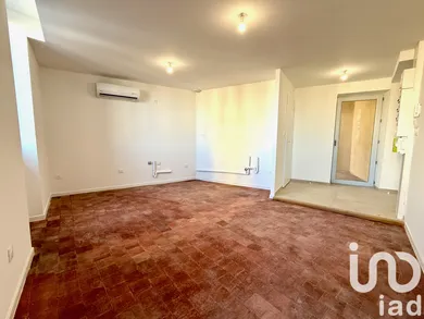 Appartement à Suze-la-Rousse (26790) — 3/18