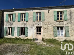 Maison traditionnelle à Le Gué-d'Alleré (17540)