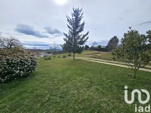 Terrain à bâtir à Roiffieux (07100)