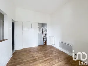 Appartement à Combs-la-Ville (77380)