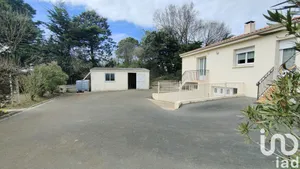 Maison traditionnelle à Grosbreuil (85440)