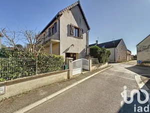 Maison de village à Saint-Georges-sur-Baulche (89000)