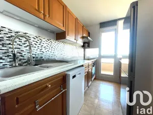 Appartement à Champs-sur-Marne (77420)