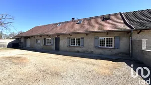 Traditional house at Loisy (71290)