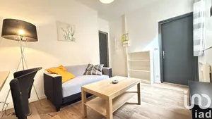 Apartment at Reims (51100)