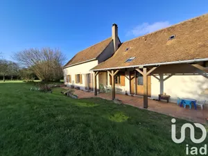 Maison traditionnelle à Domfront-en-Champagne (72240)