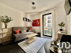 Apartment at Paris (75019)