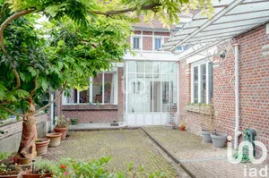 Mansion at Amiens (80080)