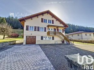 Village house at Bois-d'Amont (39220)