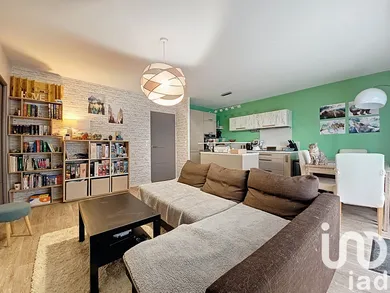 Apartment at Arpajon (91290)
