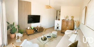 Appartement à LE PLAN DE LA TOUR (83120)