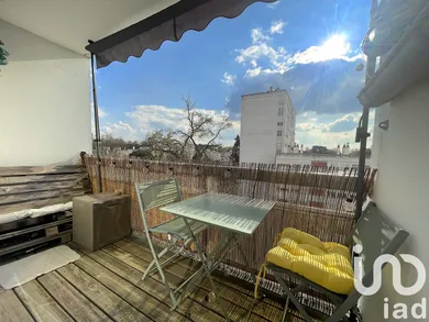 Apartment at Mérignac (33700)