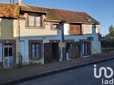 Maison de ville à Champignelles (89350)