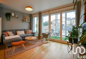 Apartment at Issy-les-Moulineaux (92130)