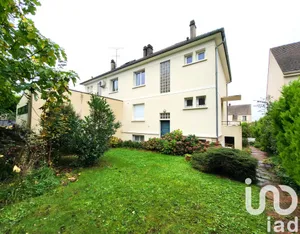 Maison à Jouy-en-Josas (78350)