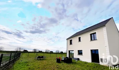 Traditional house at Ablis (78660)