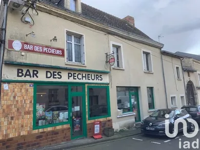 Building in Lys-Haut-Layon (49310)