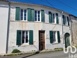 House at Saint-Pierre-d'Oléron (17310)