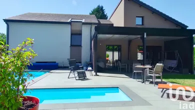 Maison d'architecte à Mont-Saint-Martin (54350)