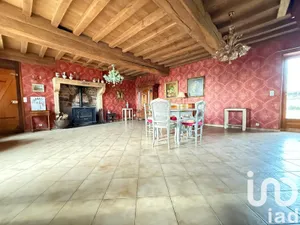 Maison traditionnelle à Curdin (71130)