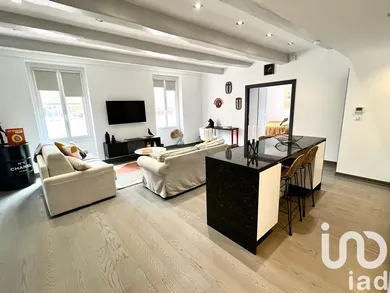 Apartment at Saint-Tropez (83990)
