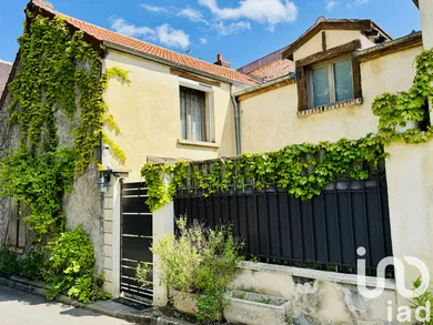 Maison de village à Le Tremblay-sur-Mauldre (78490)