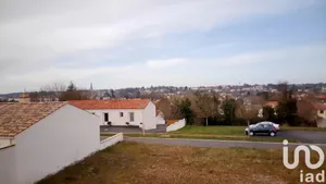 Terrain à Fontenay-le-Comte (85200)