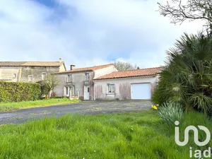 Maison à Loge-Fougereuse (85120)