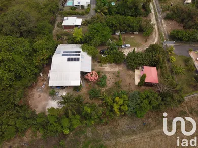House at Saint-François (97118)