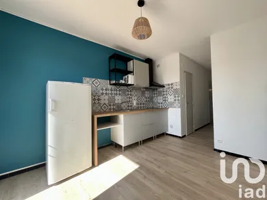 Apartment in Port-la-Nouvelle (11210)
