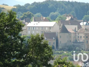 Building at Autun (71400)